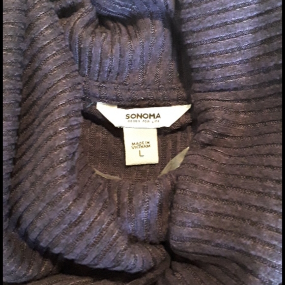 Sonoma super soft eggplant sweater. Size L - Picture 3 of 4
